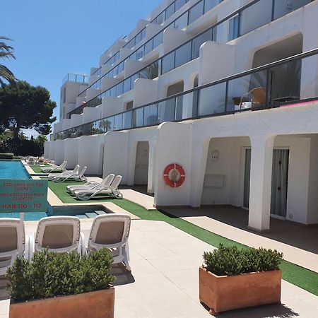Aparthotel Ses Fotges Плая де Муро Екстериор снимка