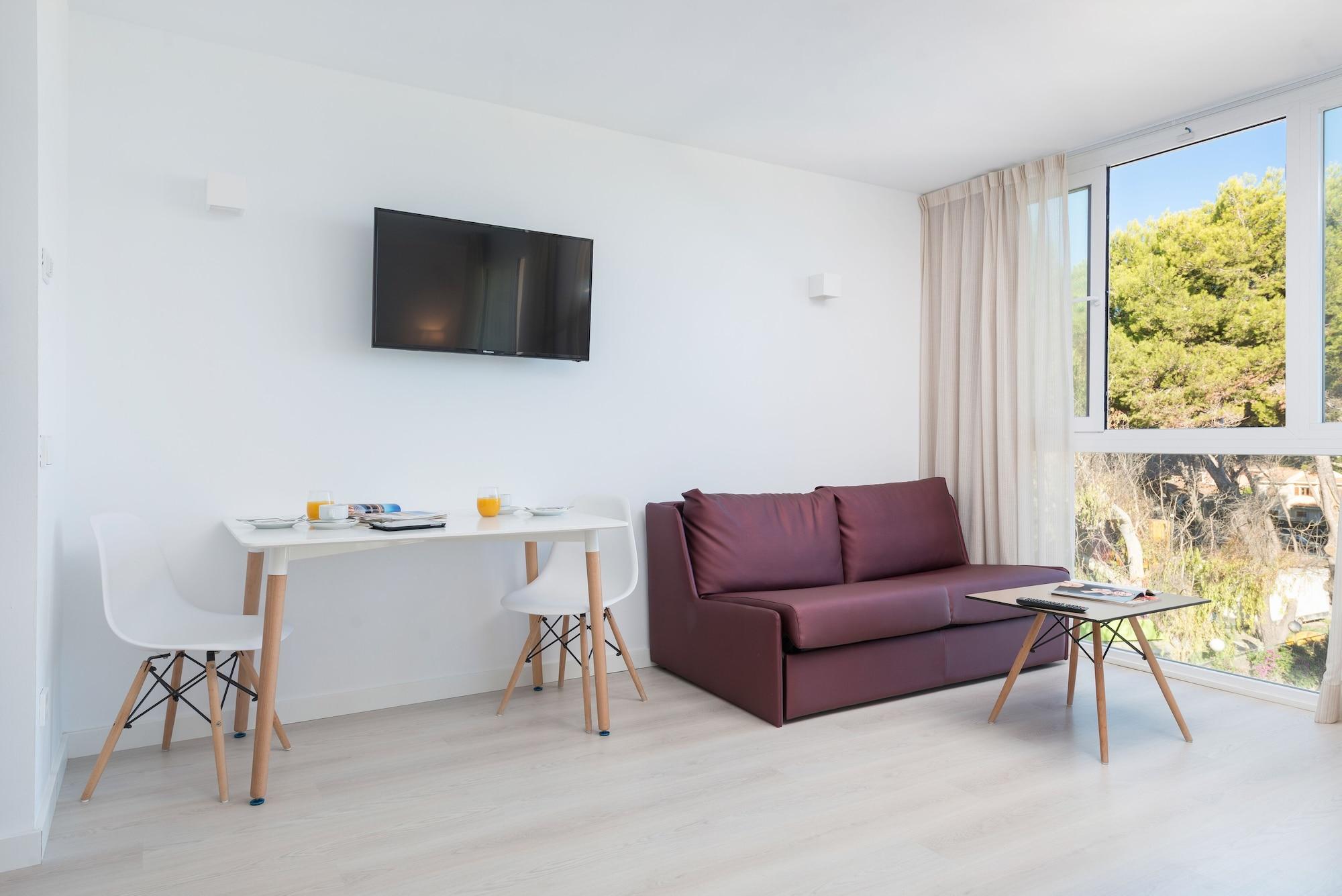Aparthotel Ses Fotges Плая де Муро Екстериор снимка