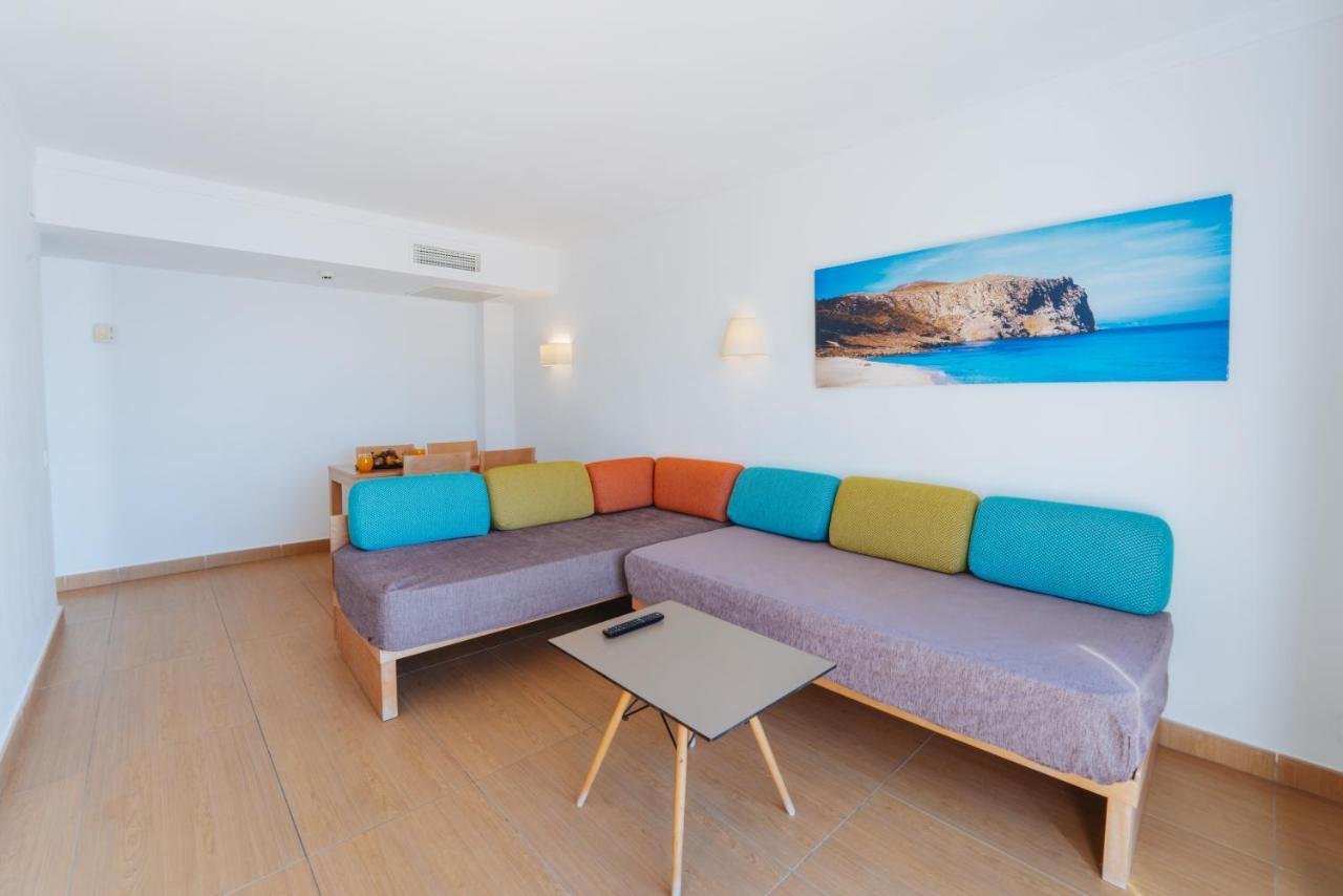 Aparthotel Ses Fotges Плая де Муро Екстериор снимка