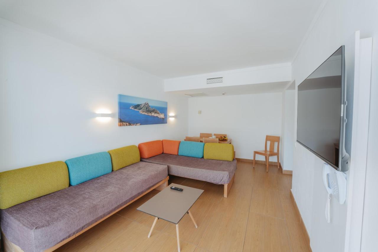 Aparthotel Ses Fotges Плая де Муро Екстериор снимка