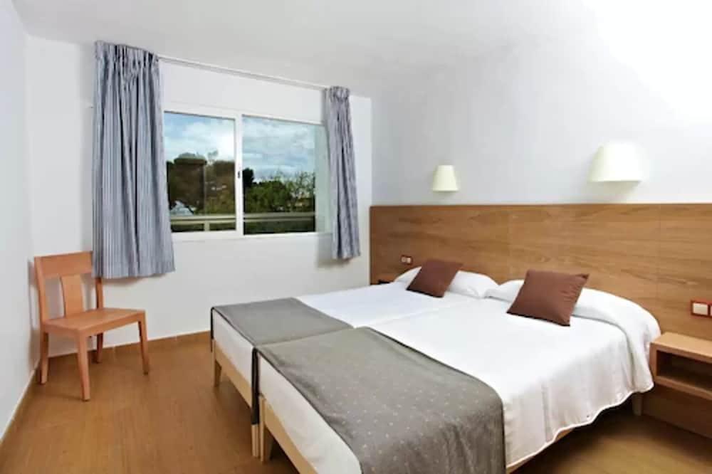Aparthotel Ses Fotges Плая де Муро Екстериор снимка